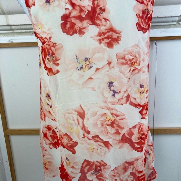 BCBGeneration Sleeveless hi lo rose floral chiffon blouse w/ruffled layer front - Picture 5 of 7